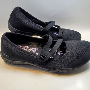 Skechers Black Mary Jane Sneakers Flats Women's 10